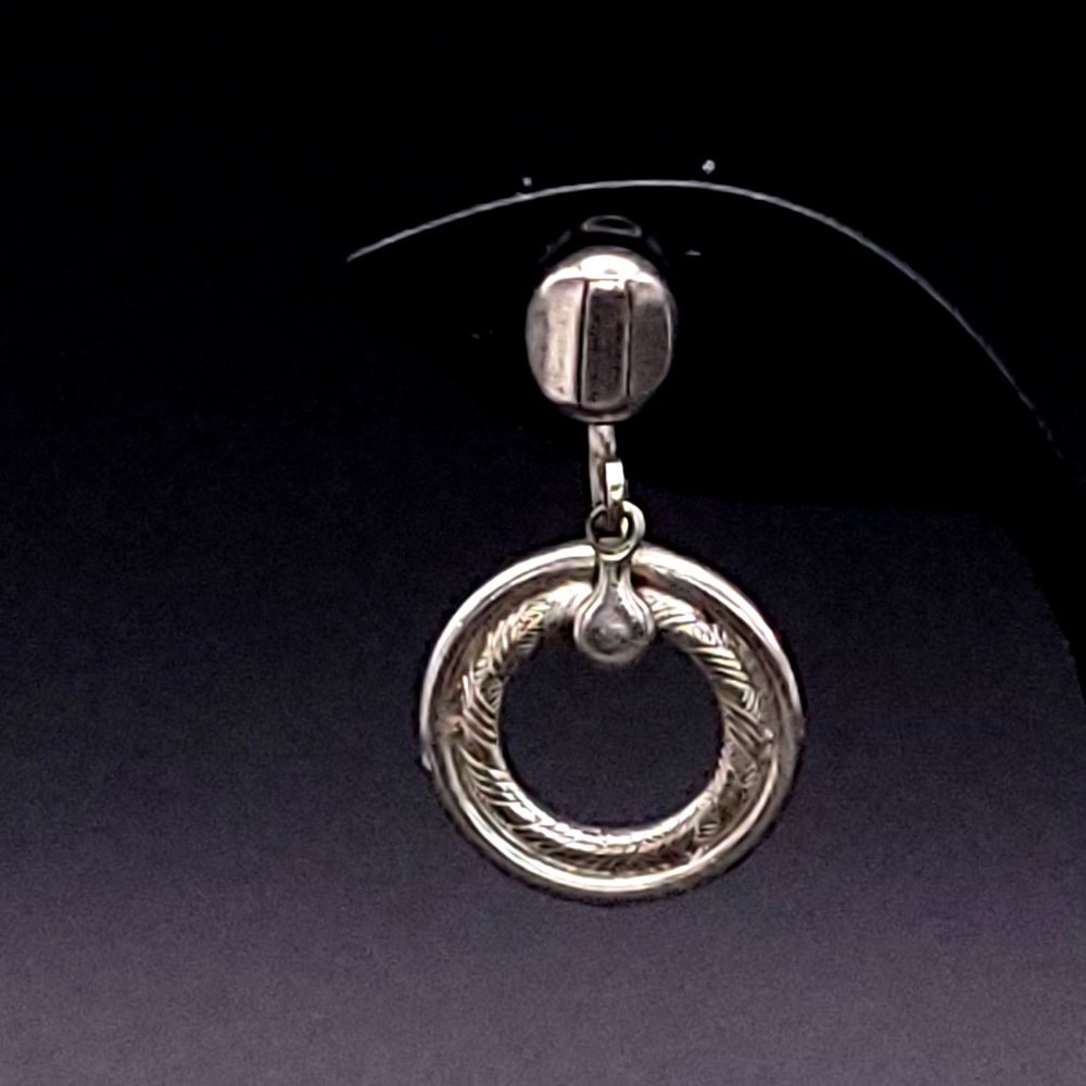 Vintage Alice Caviness Silver-Tone Textured Hoop Screw-Back Earrings